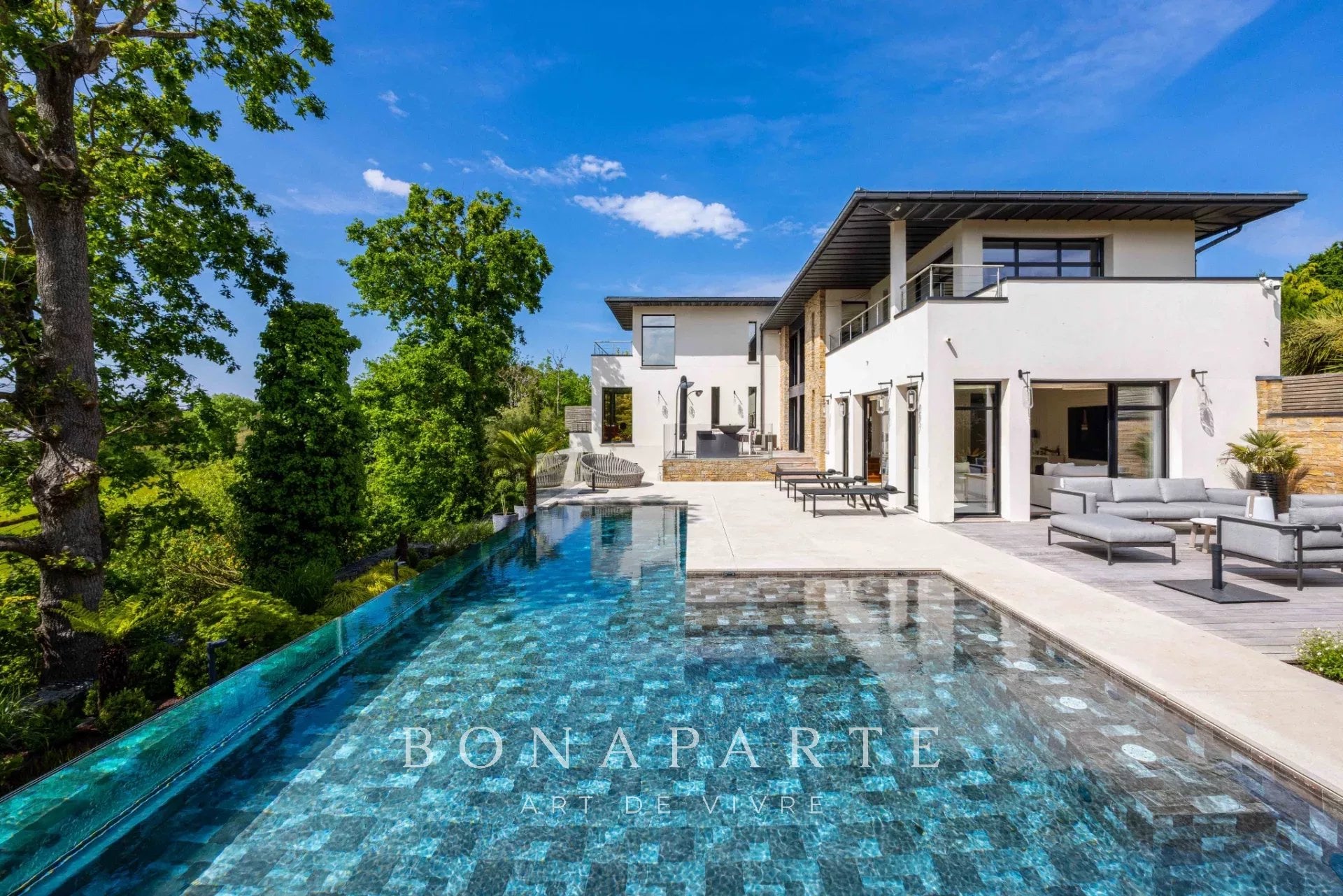SAINT-GREGOIRE - VILLA D'ARCHITECTE D'EXCEPTION - CALME ABSOLU
